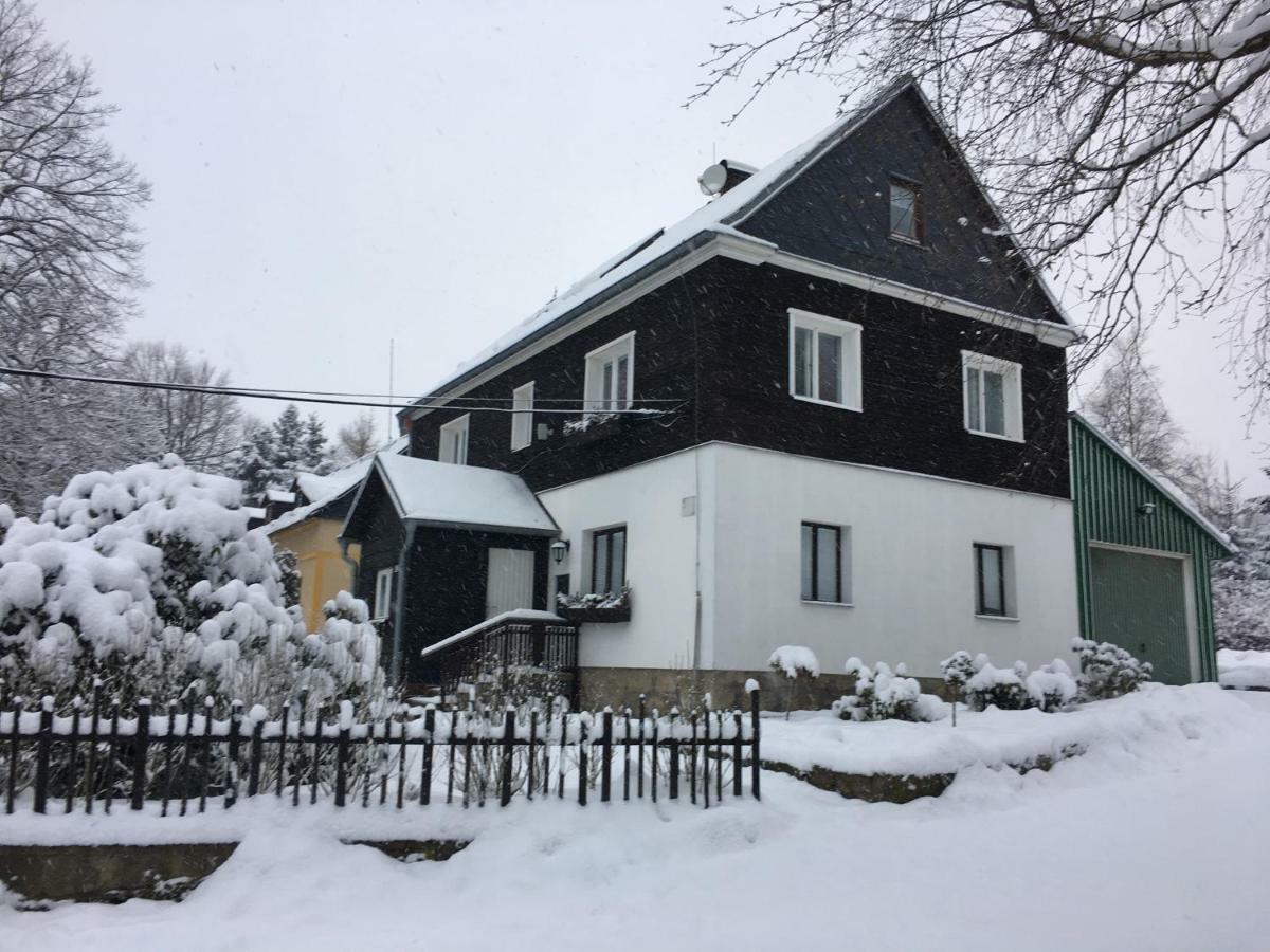 Guest House LUFT Sněžník Exterior foto